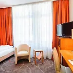 Western Szálloda 4*
