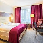 Western 4* Brunswick